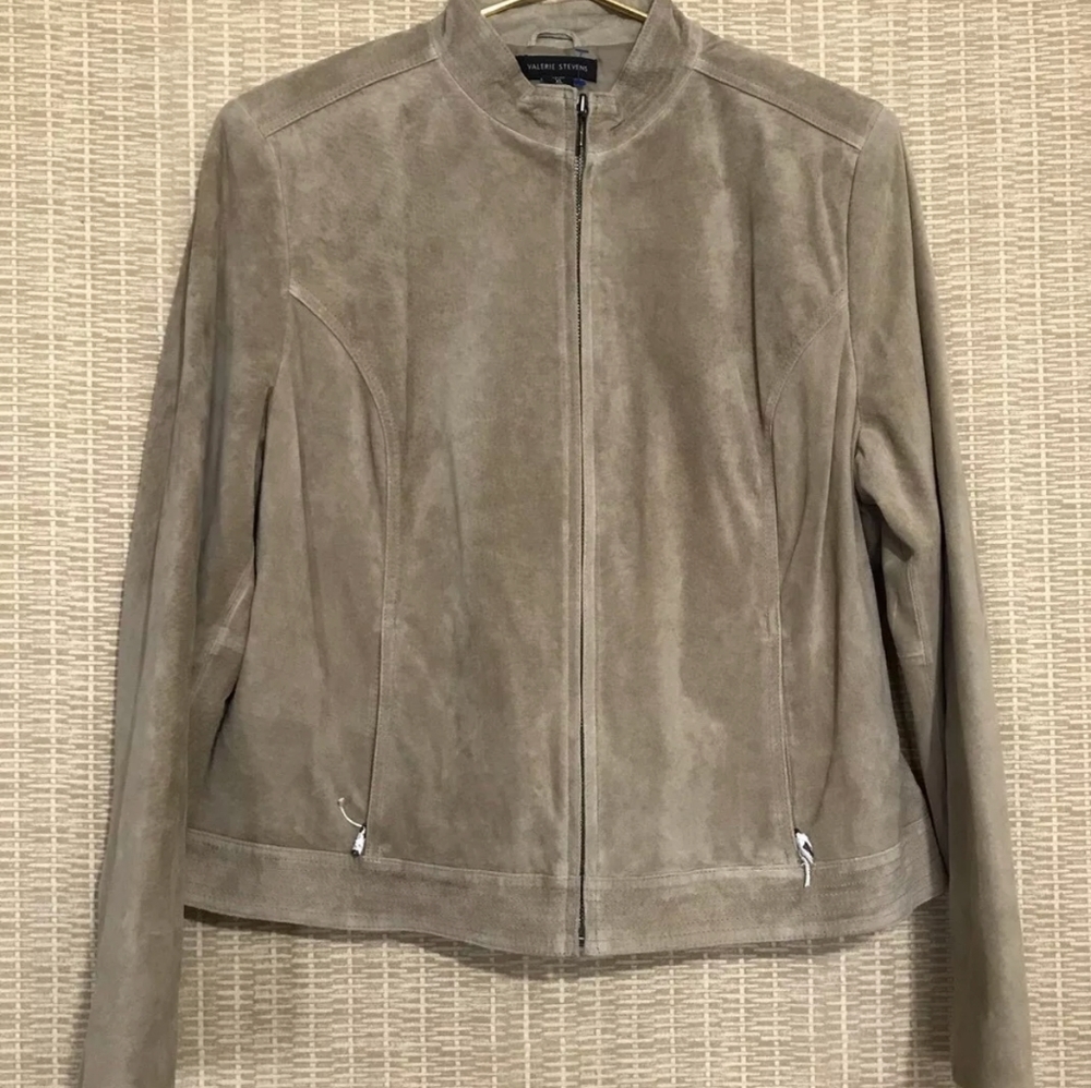 Valerie Stevens leather Jacket/Blazer